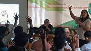 Berkarya Tidak Harus Menunggu Wisuda